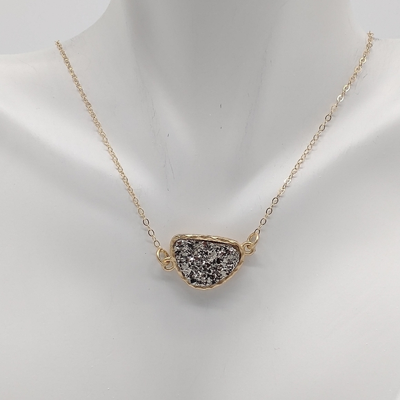 14k Gold Fill Druzy Pendant Necklace - Picture 2 of 6
